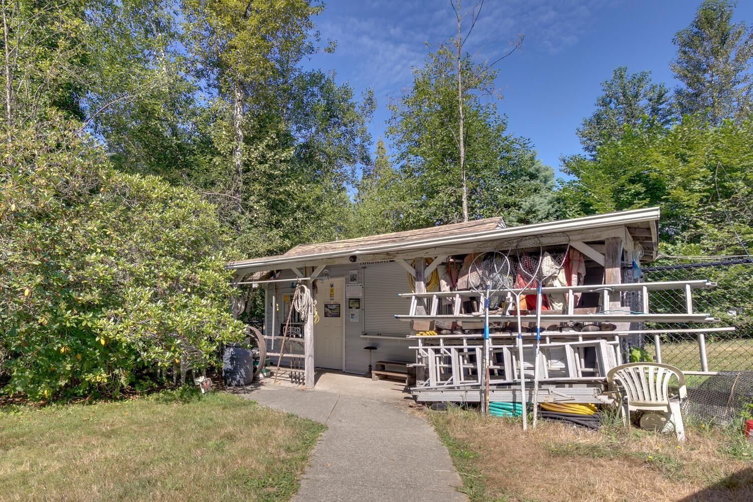 Listing Image 18