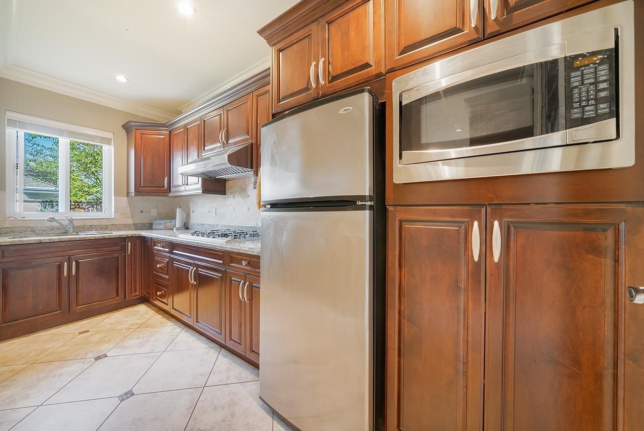 Listing Image 13