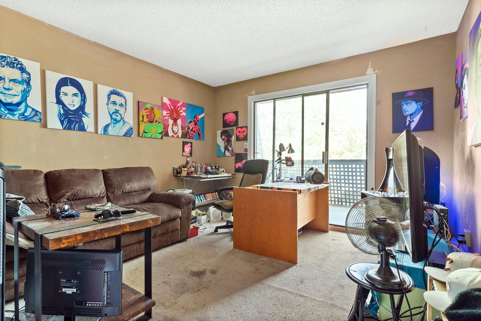 Listing Image 10