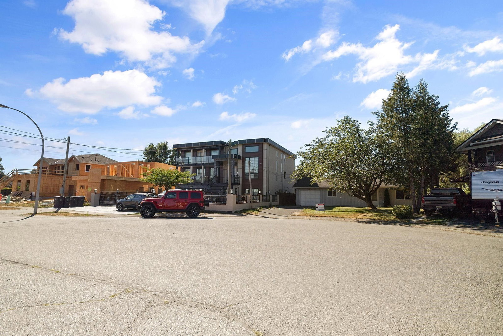 Listing Image 20