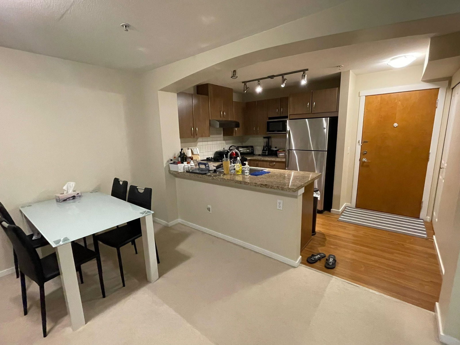 Listing Image 5