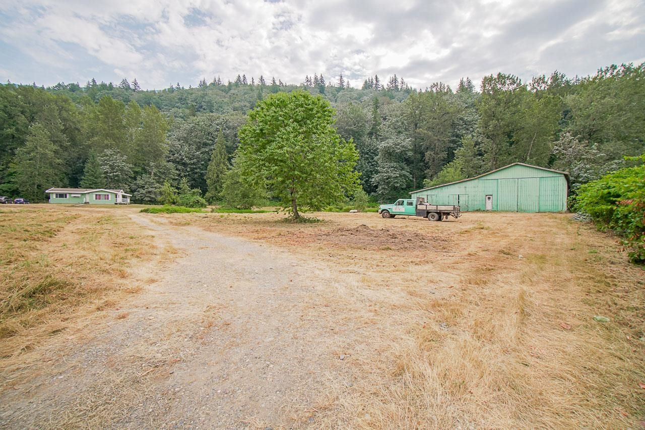 Listing Image 5