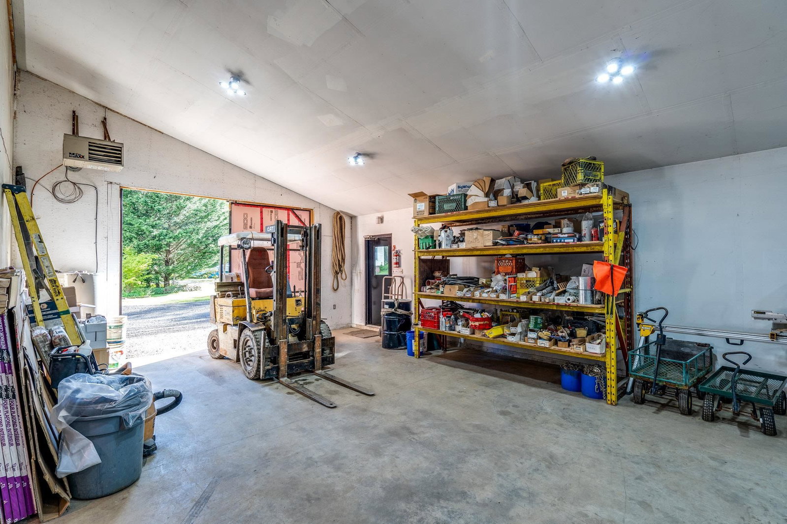 Listing Image 31