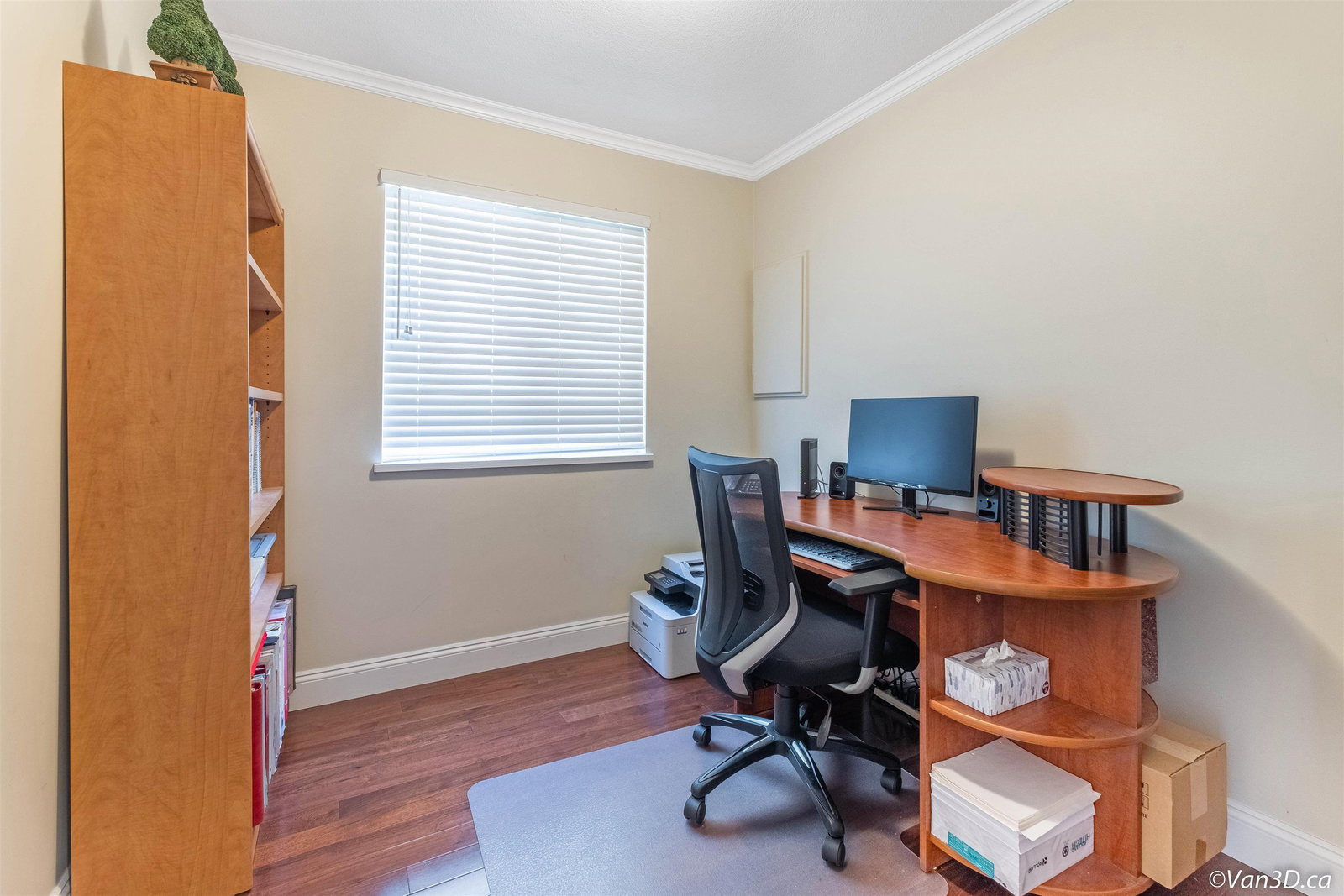 Listing Image 14
