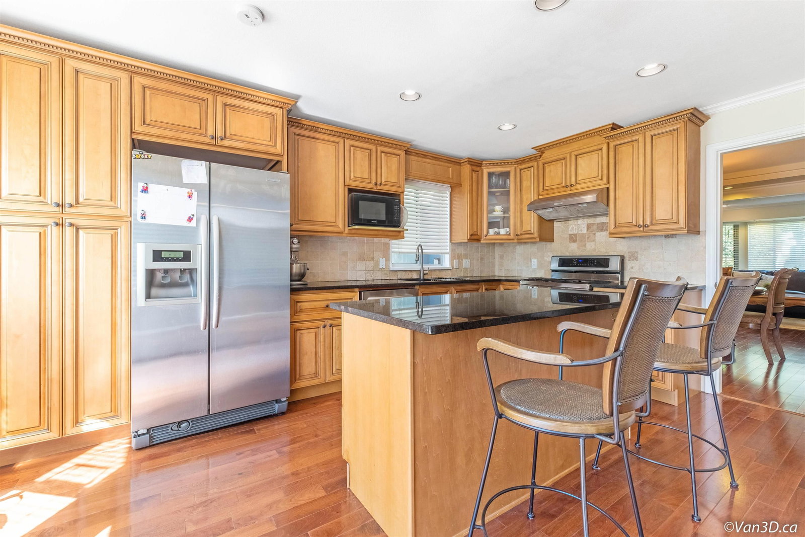 Listing Image 9