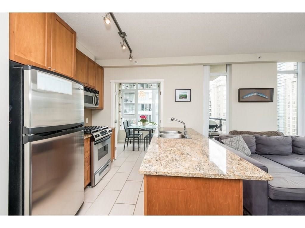 Listing Image 6