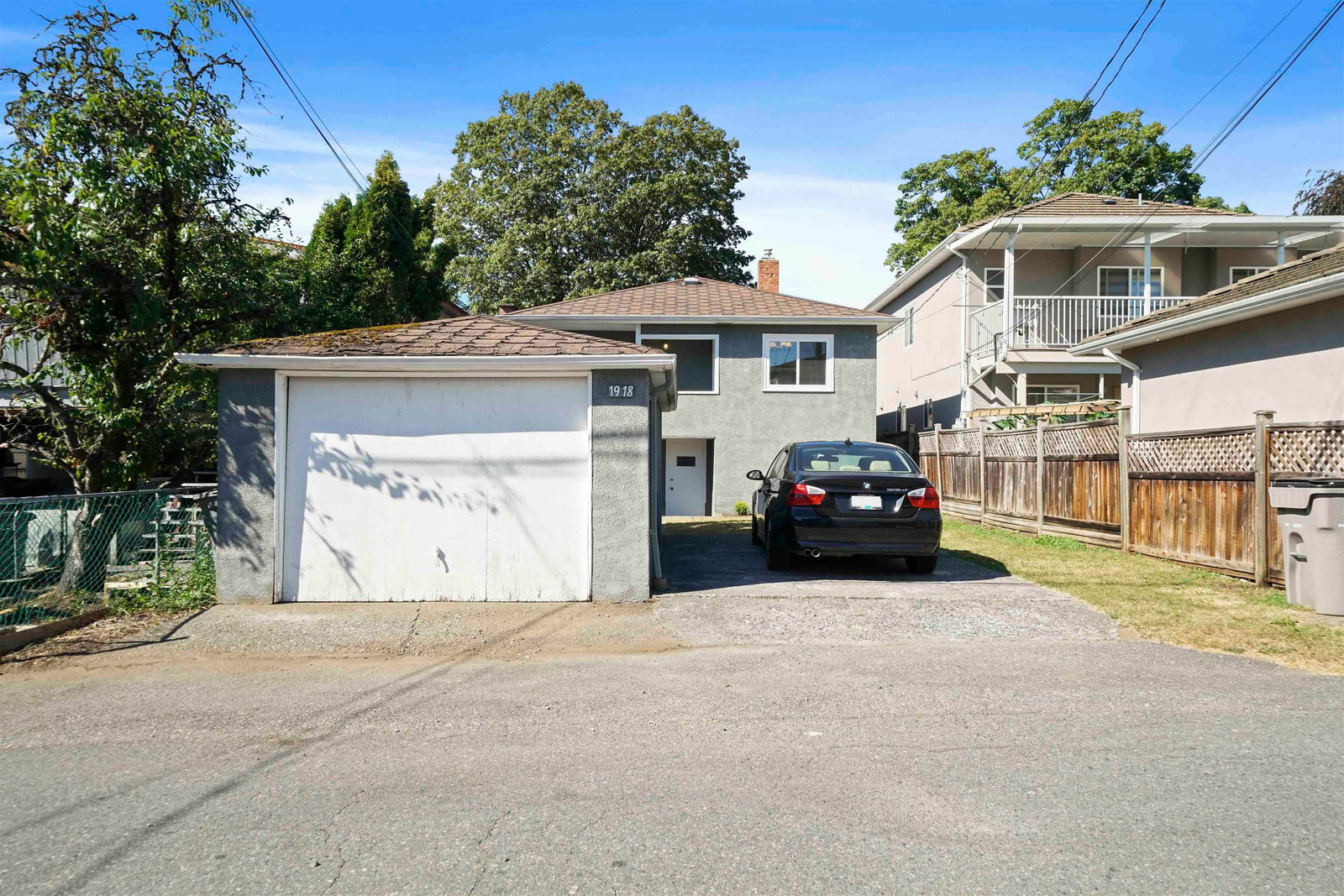 Listing Image 23