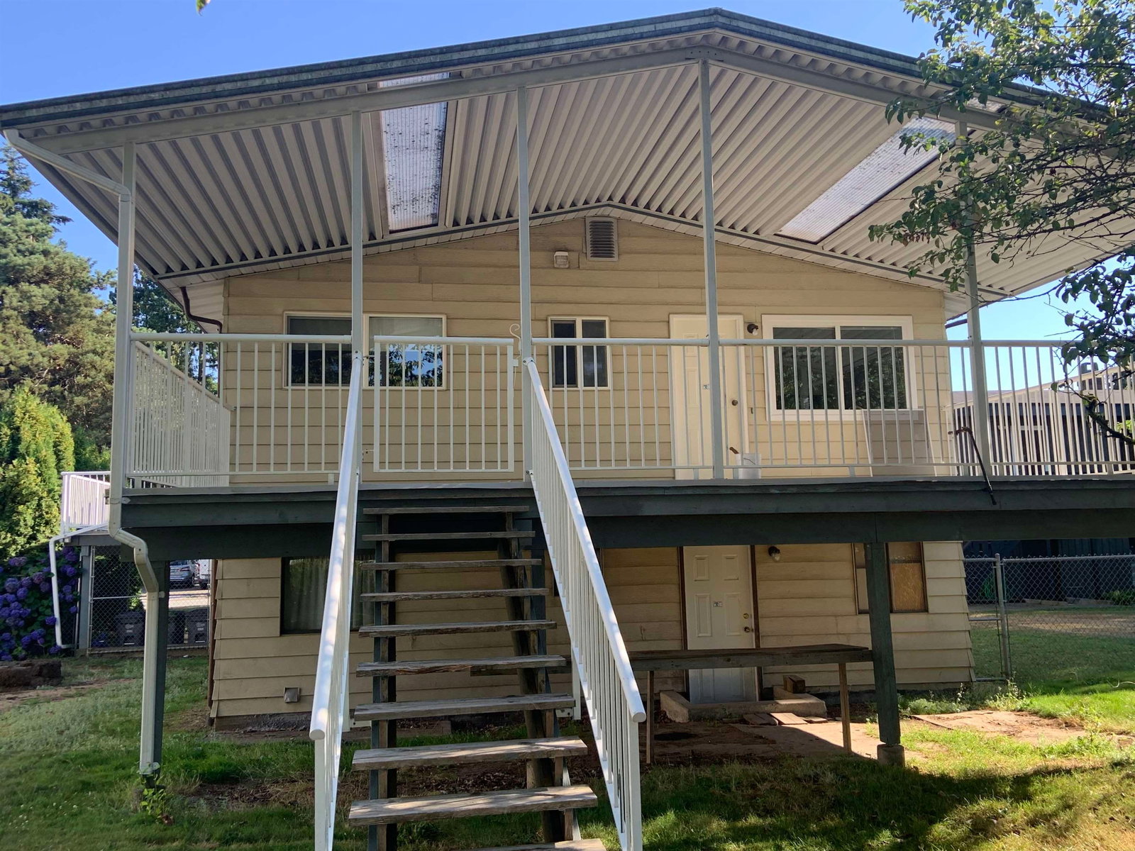 Listing Image 24