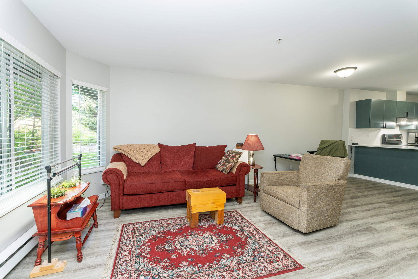 Listing Image 10