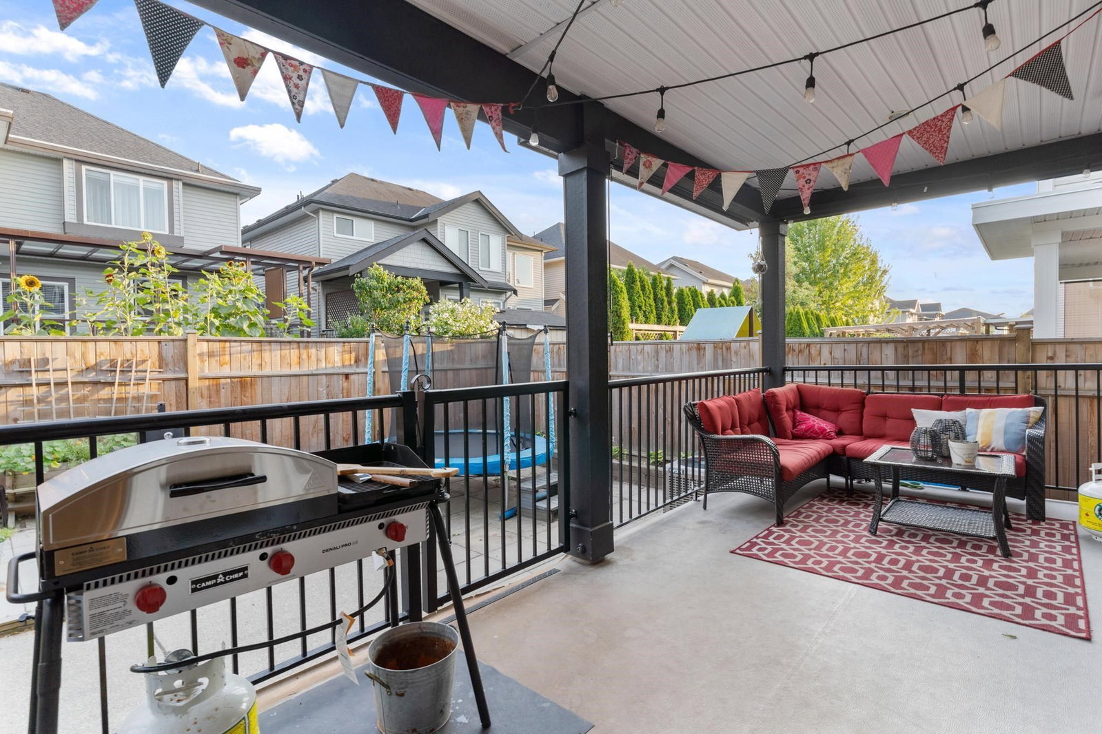 Listing Image 10