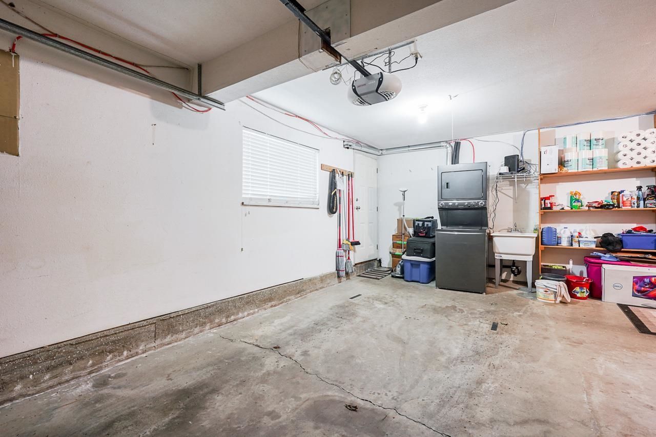Listing Image 40