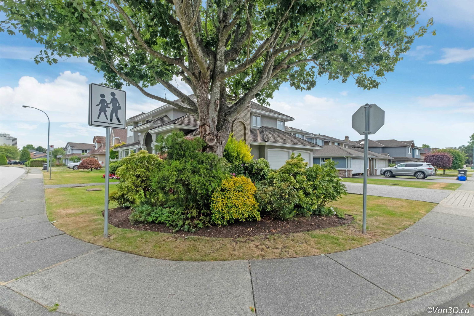 Listing Image 27