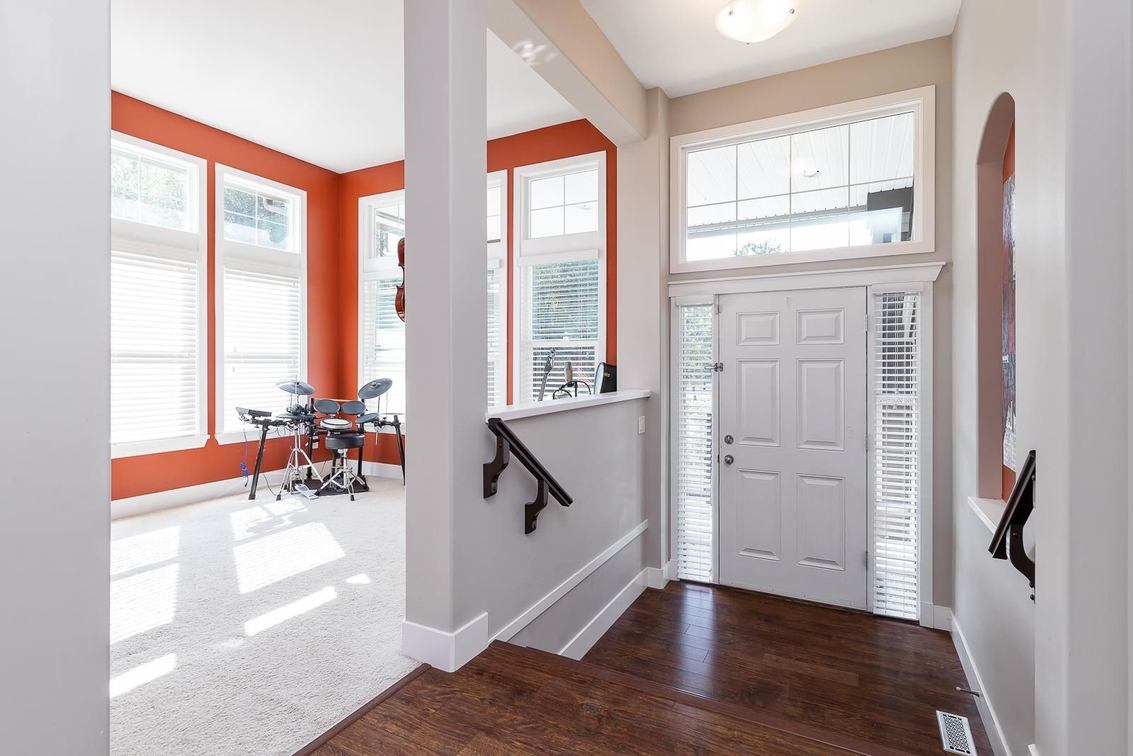 Listing Image 15