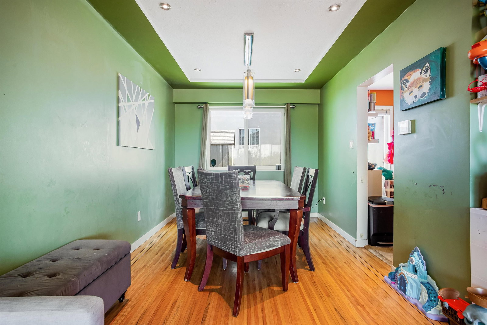 Listing Image 15