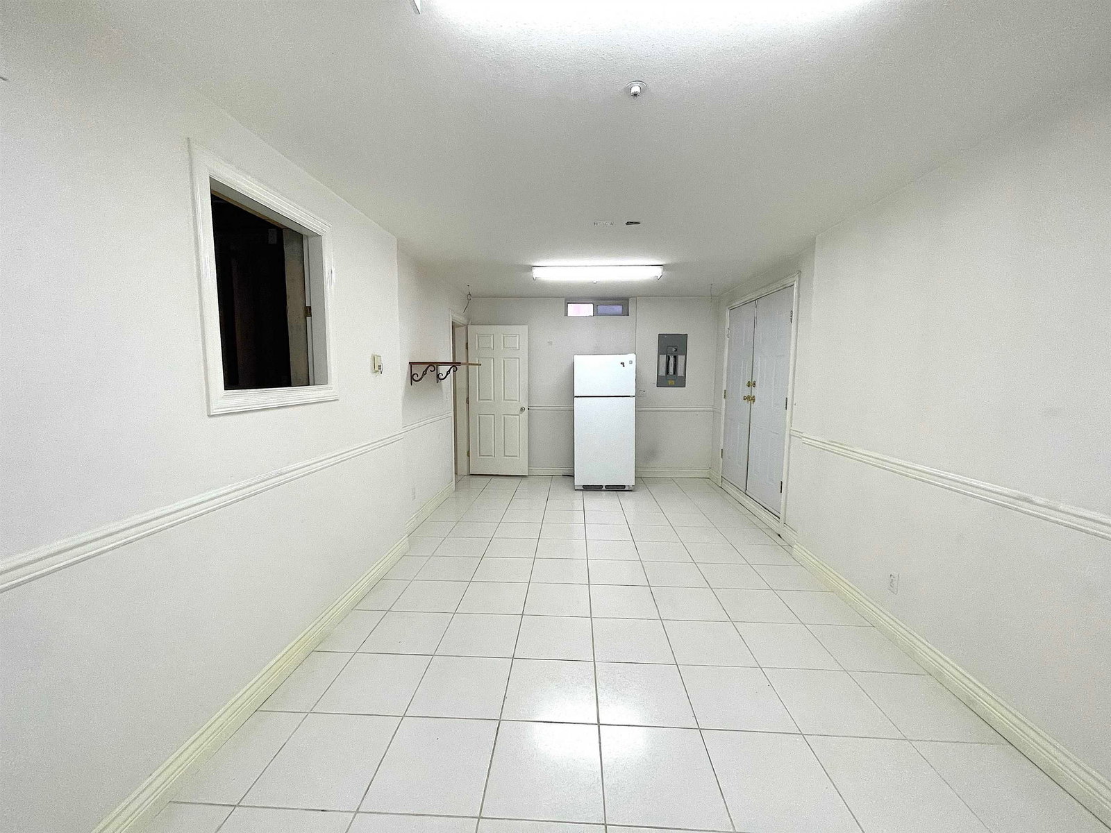Listing Image 28
