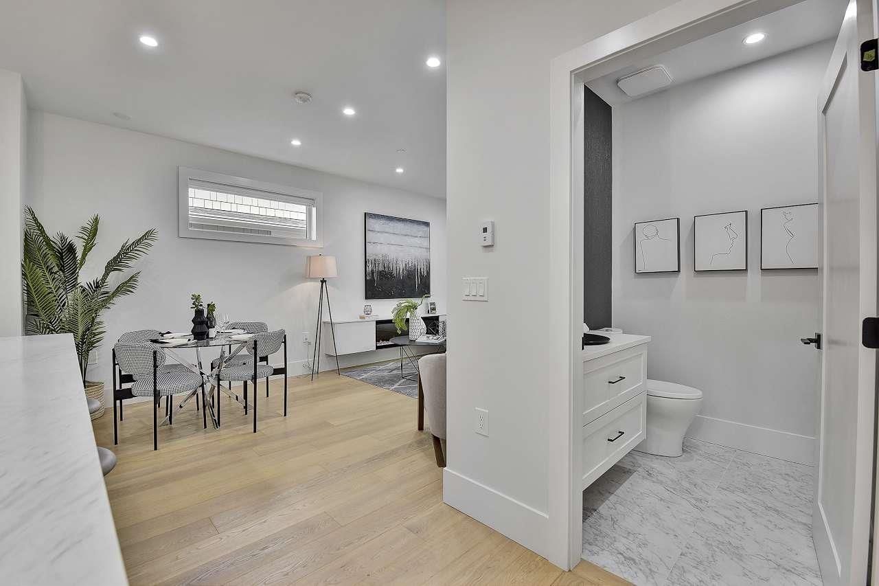 Listing Image 15