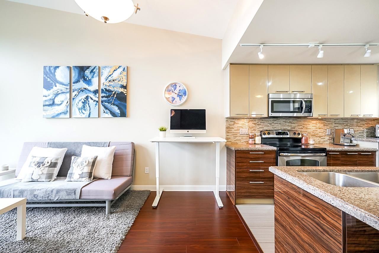 Listing Image 11