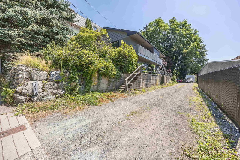 33918 George Ferguson Way, Abbotsford, V2S 2M9 | Image 2