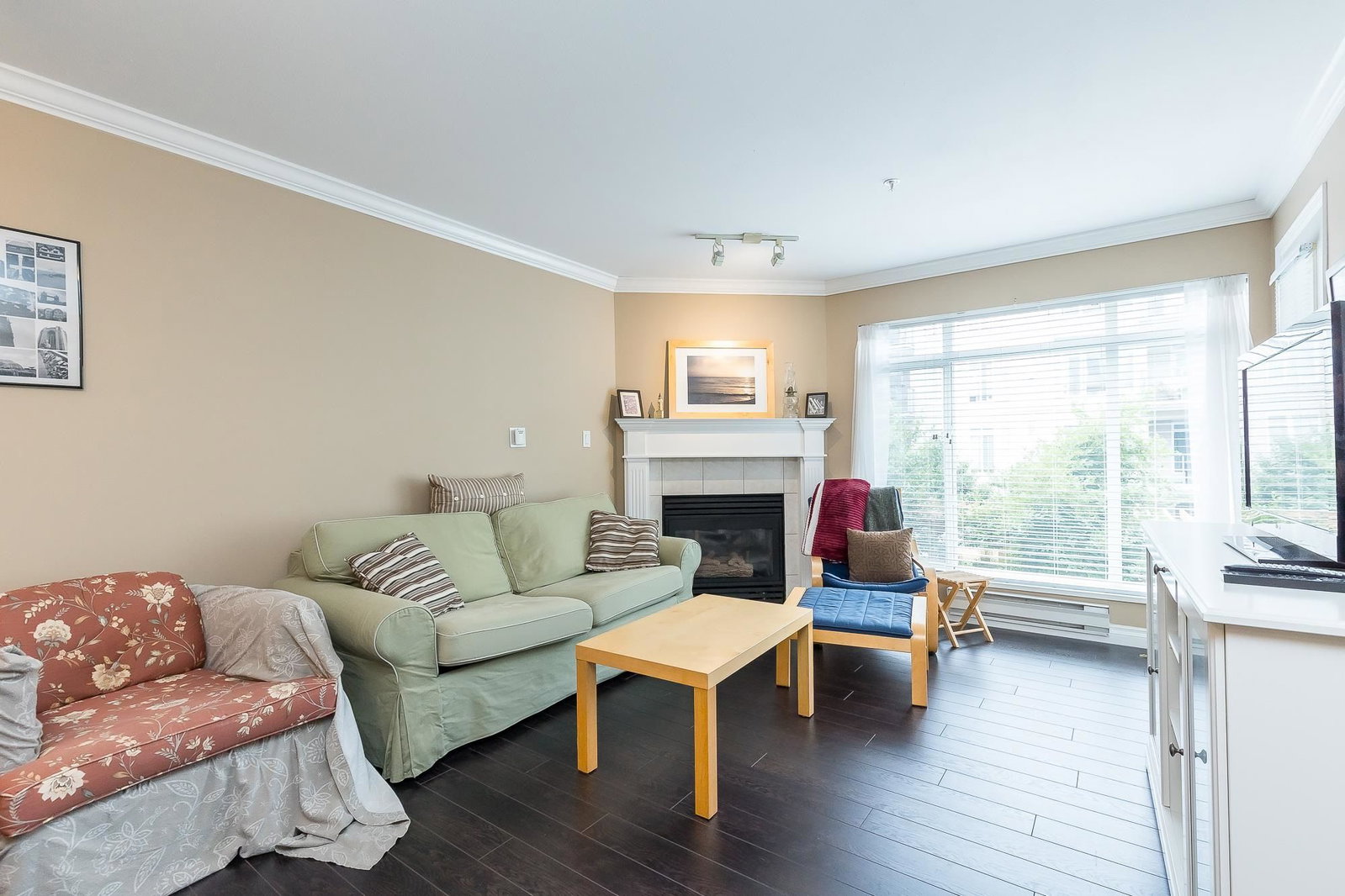 Listing Image 17