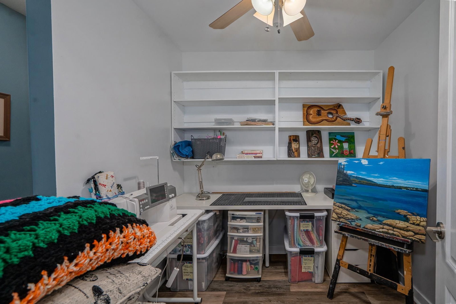 Listing Image 12