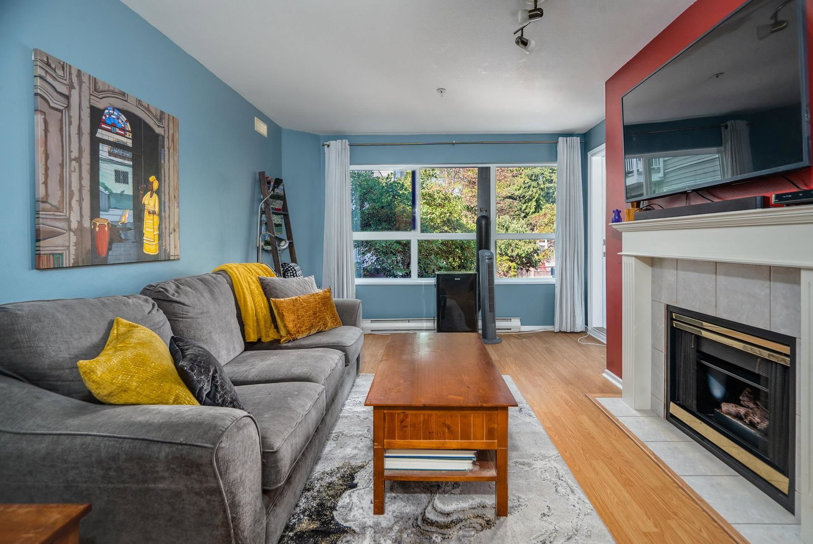 Listing Image 2