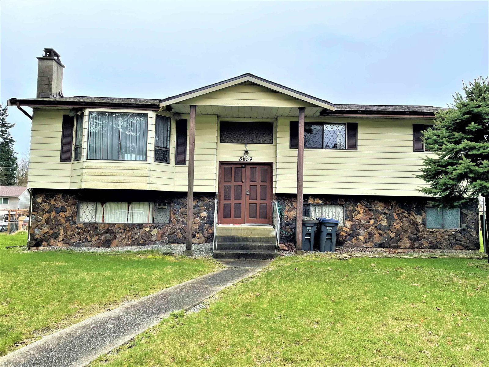 Listing Image 22