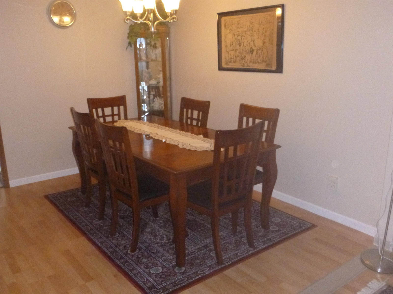 Listing Image 5