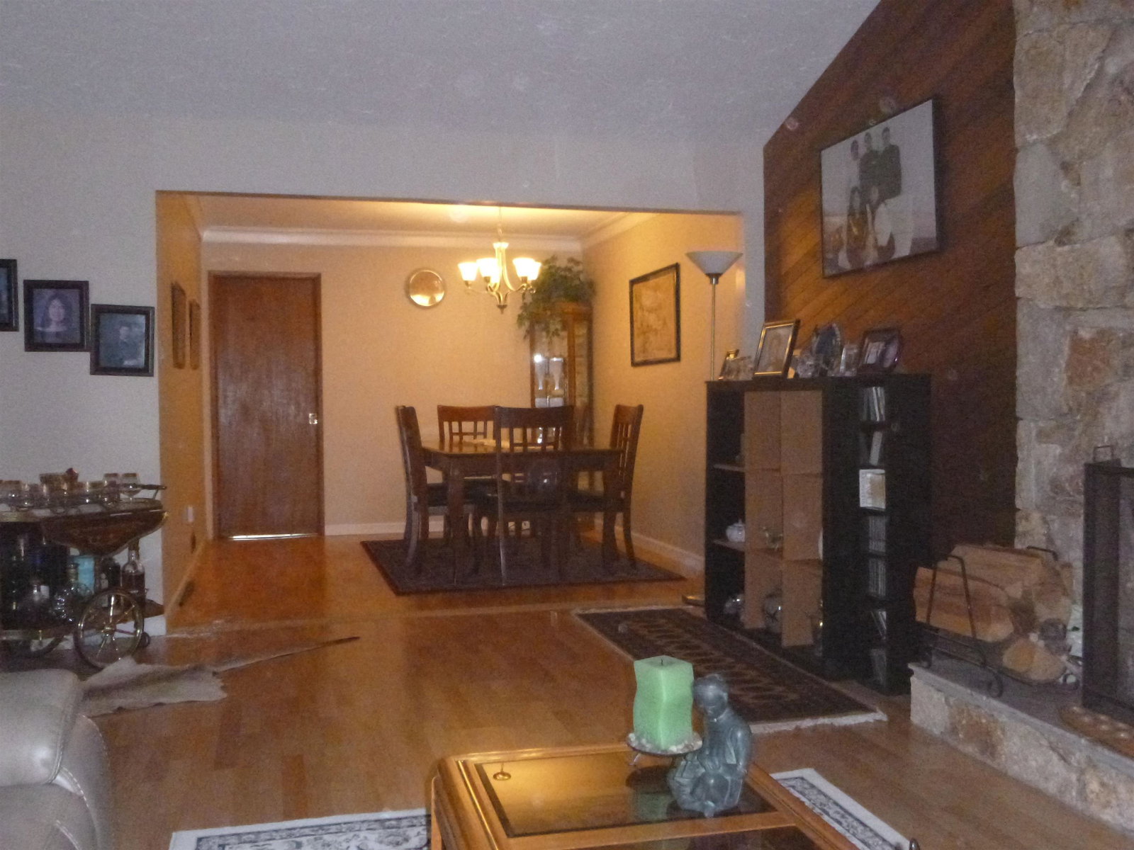 Listing Image 8