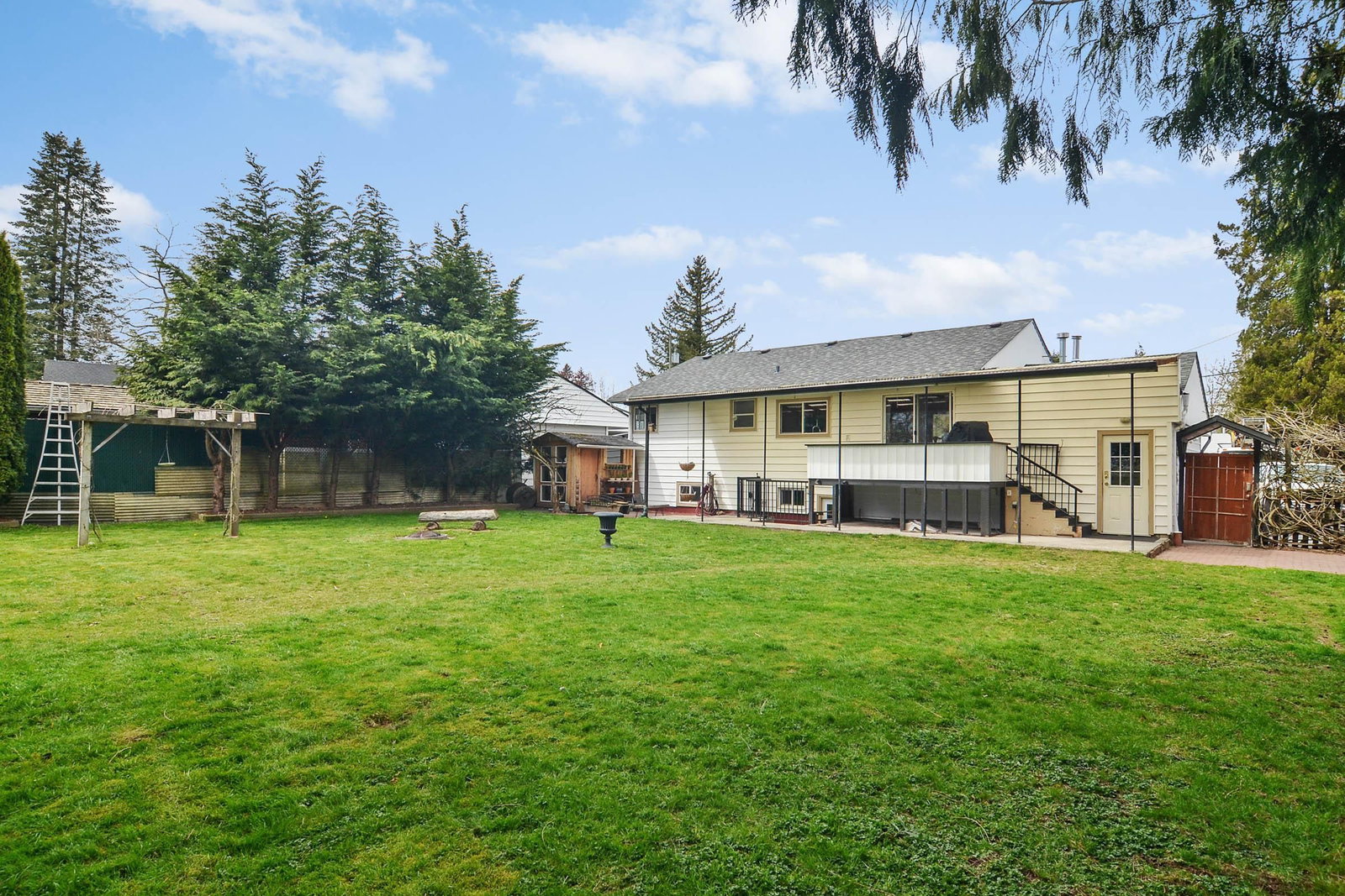 Listing Image 24