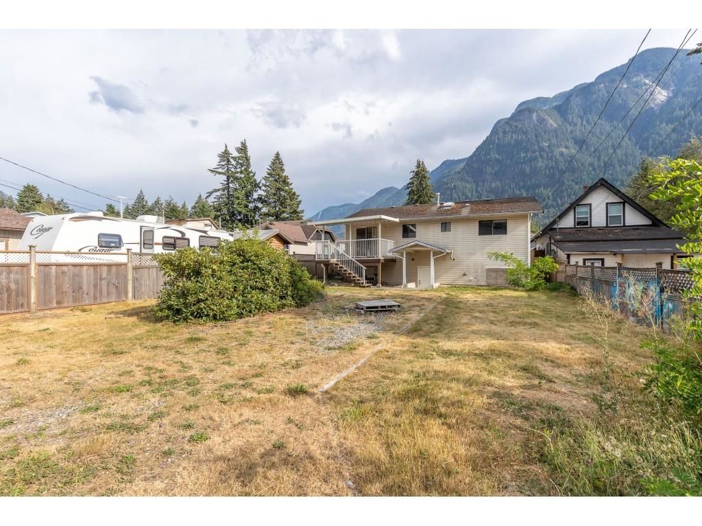 Listing Image 29