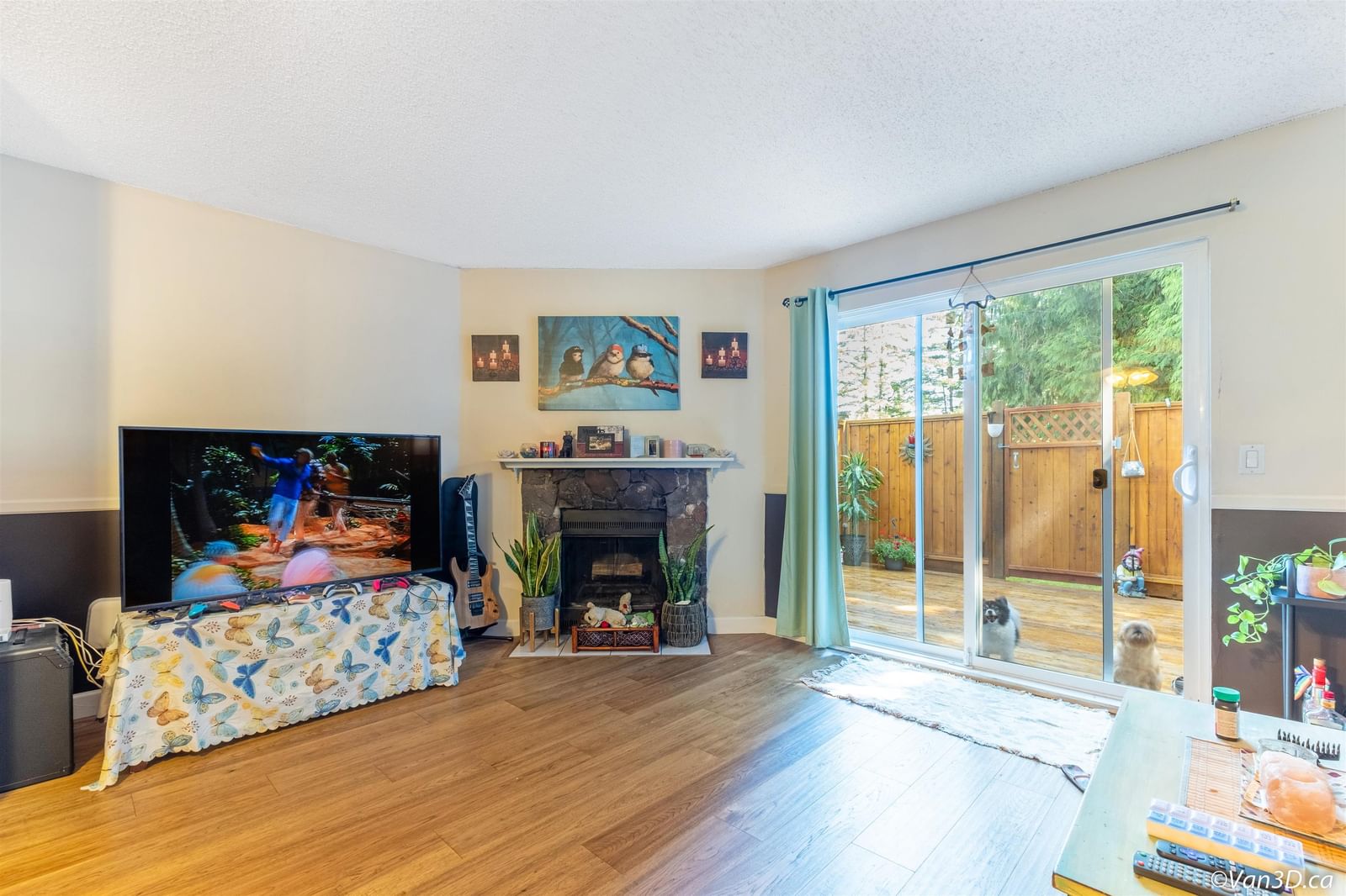 Listing Image 9