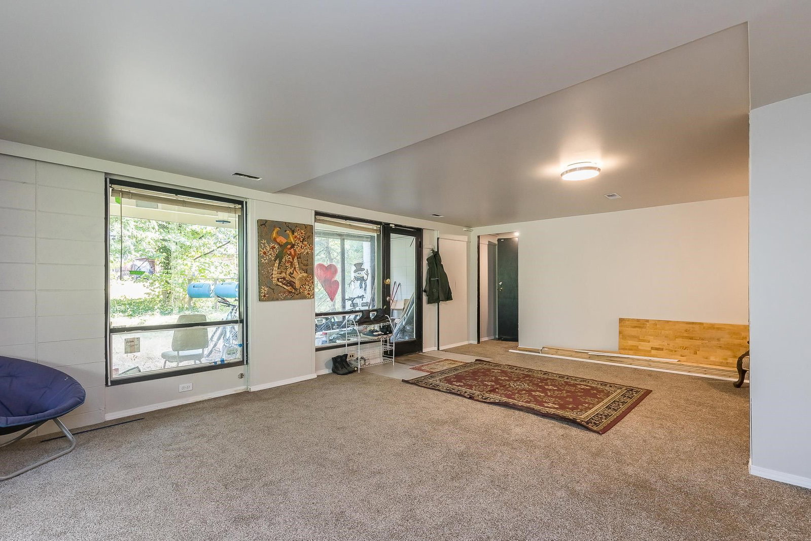 Listing Image 18