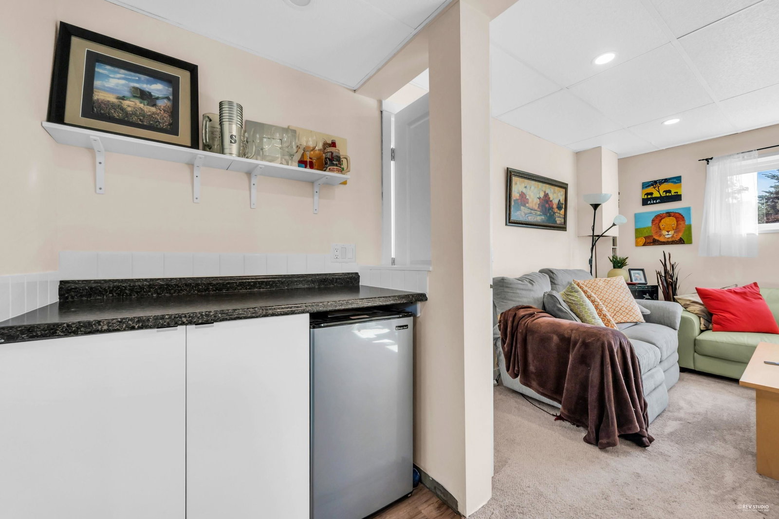 Listing Image 15