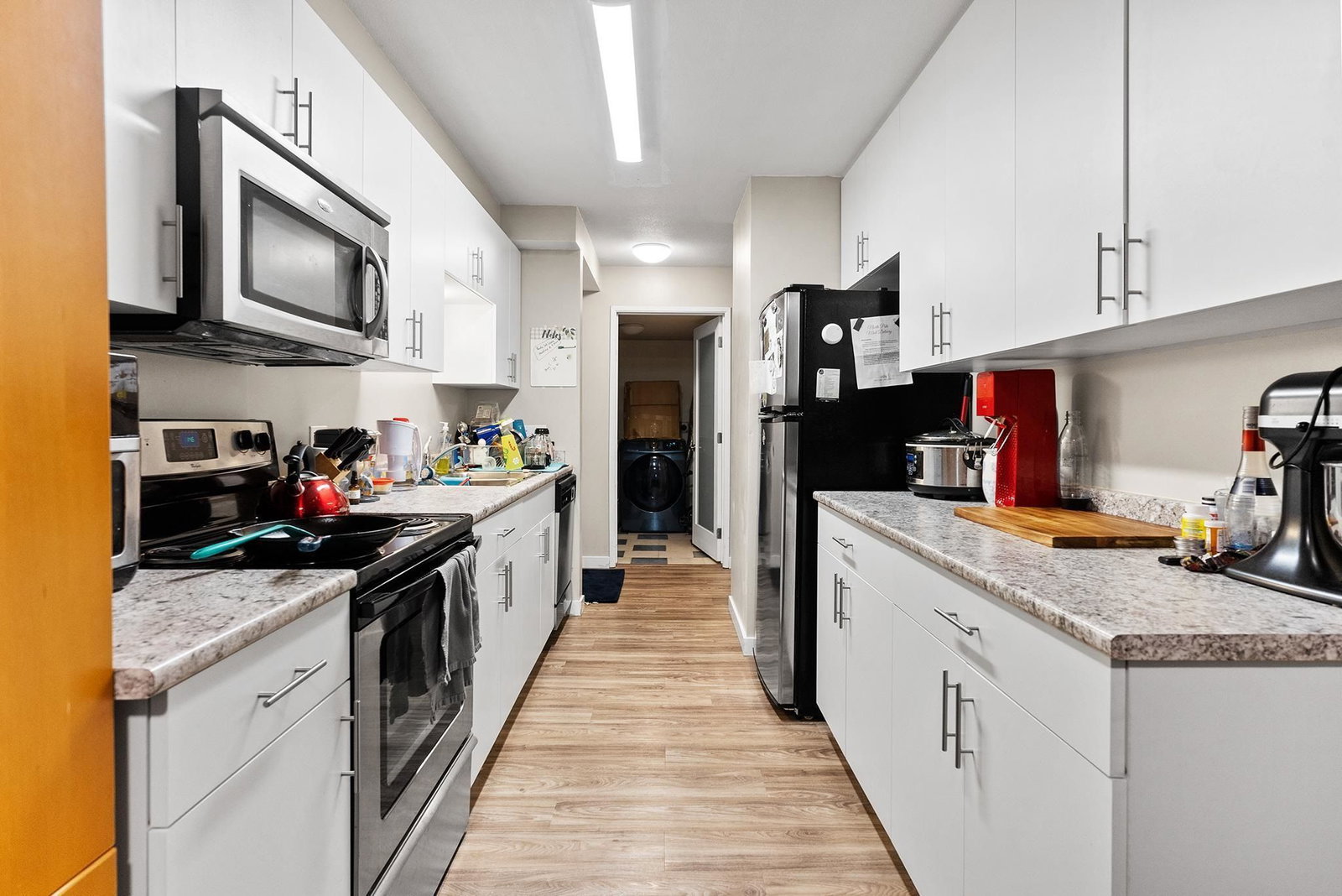 Listing Image 9
