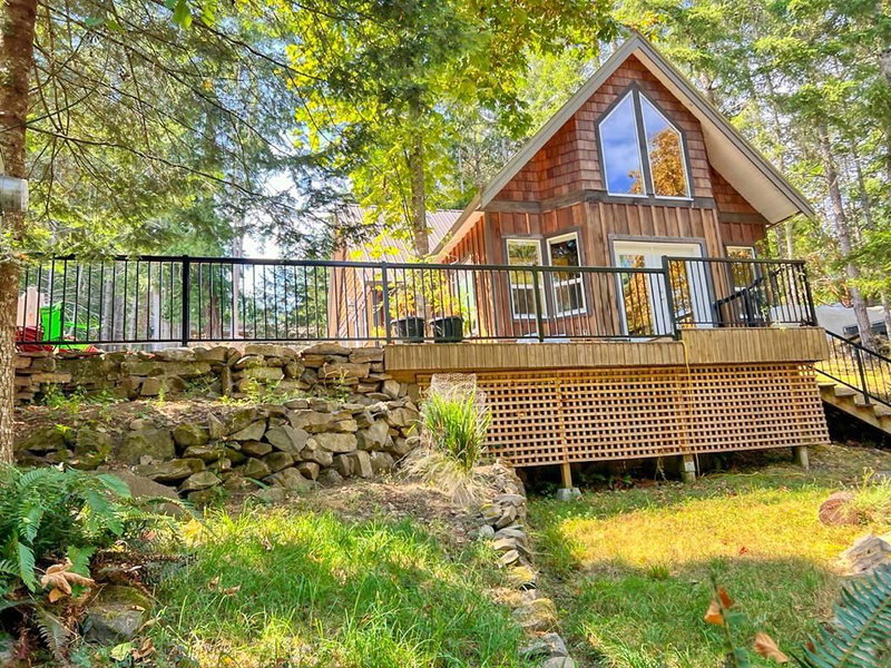 254 Mariners Way, Mayne Island, V0N 2J2 | Image 2