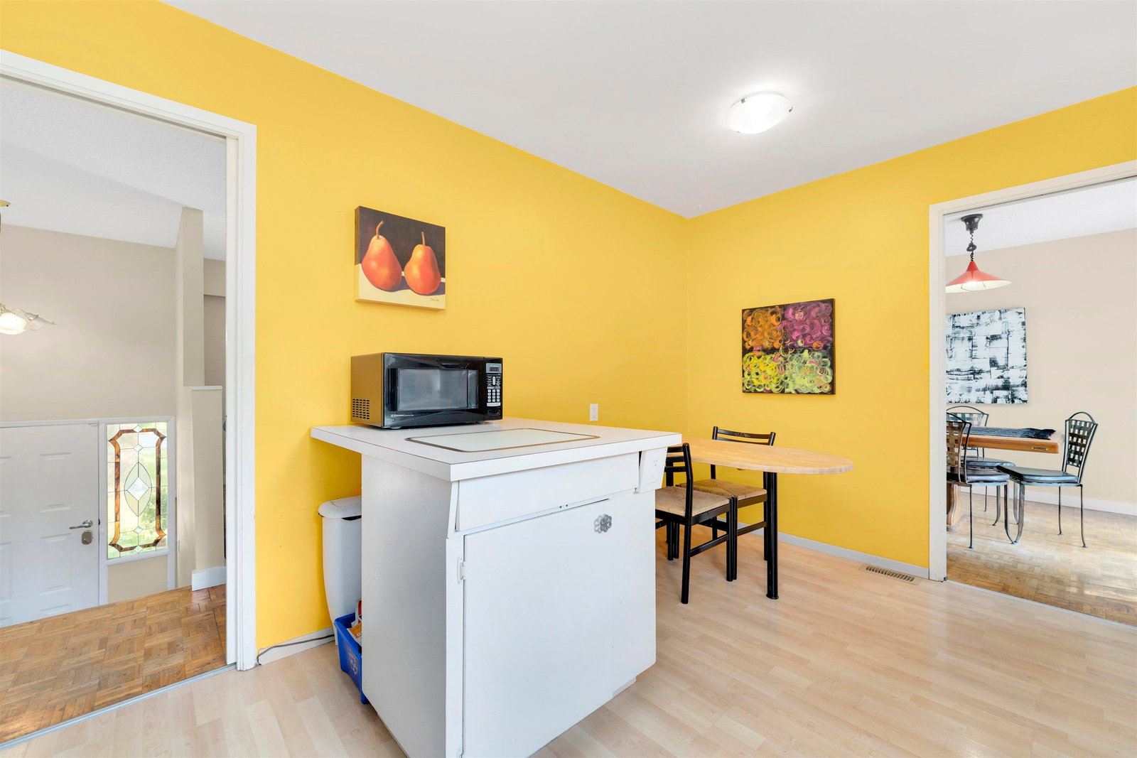 Listing Image 9