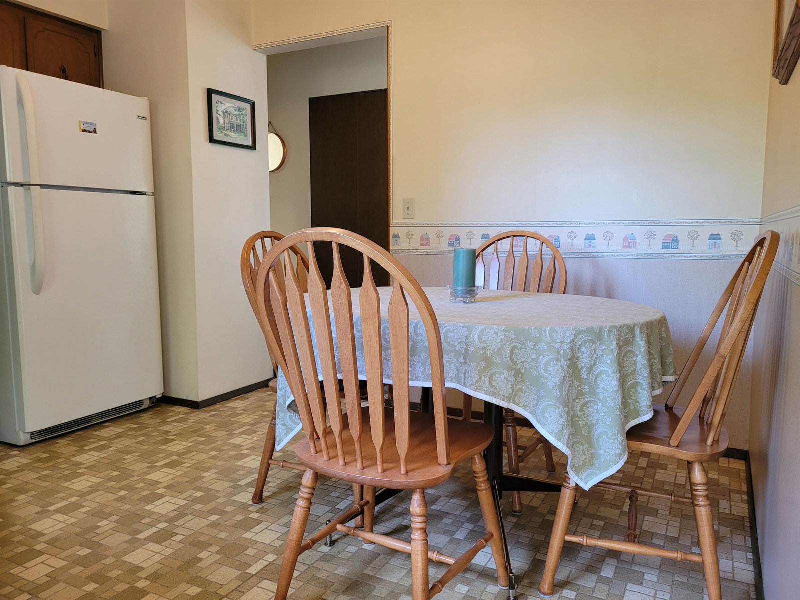 Listing Image 9