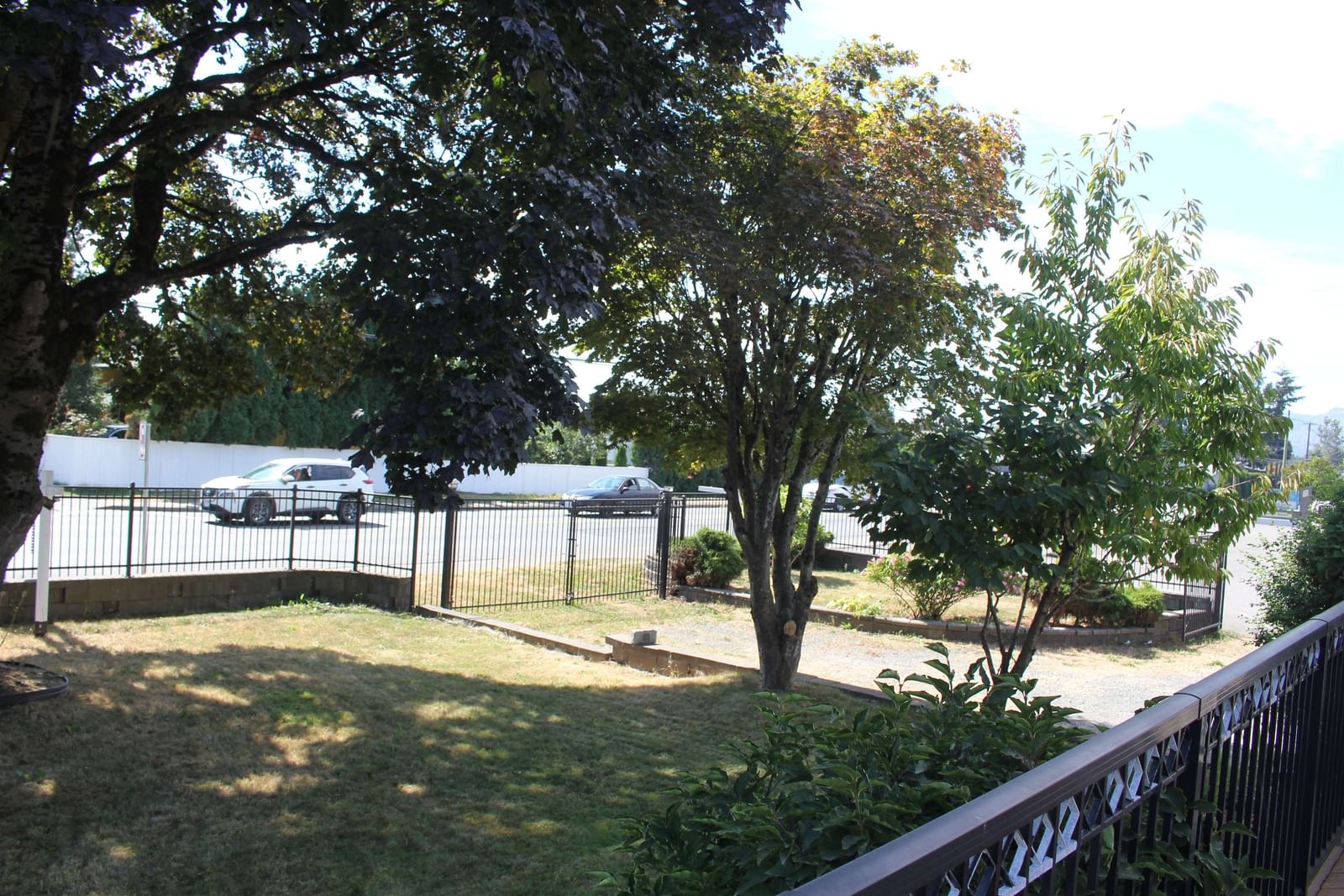 Listing Image 27