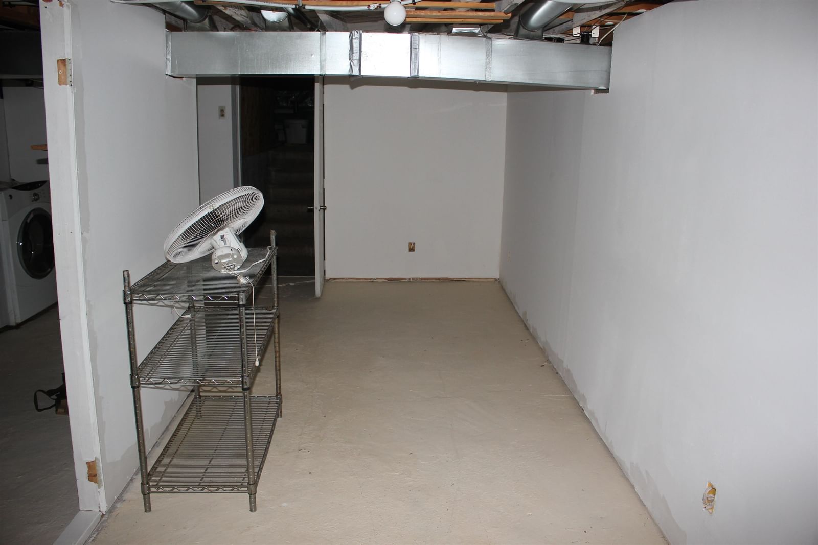 Listing Image 33