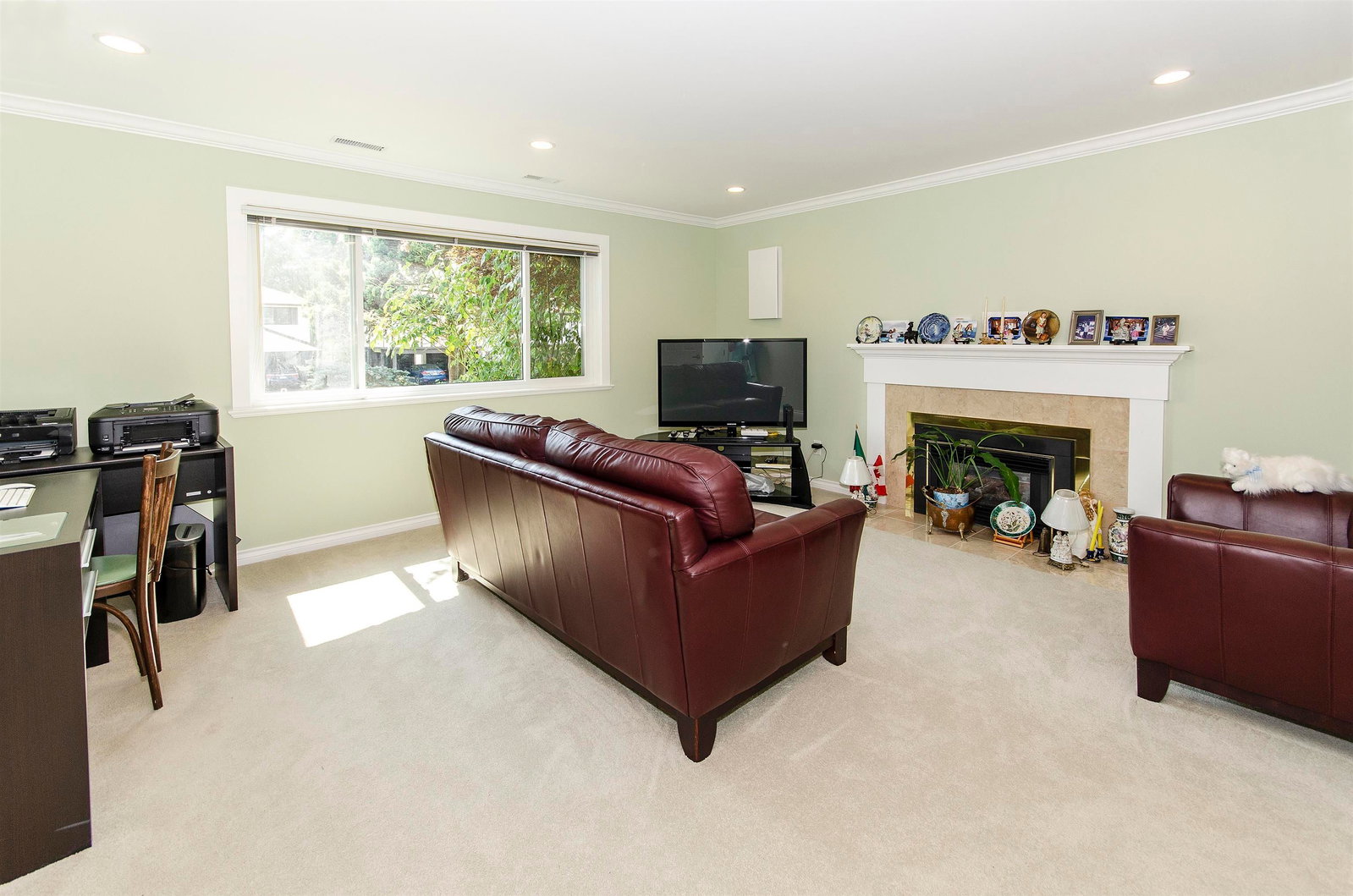 Listing Image 25