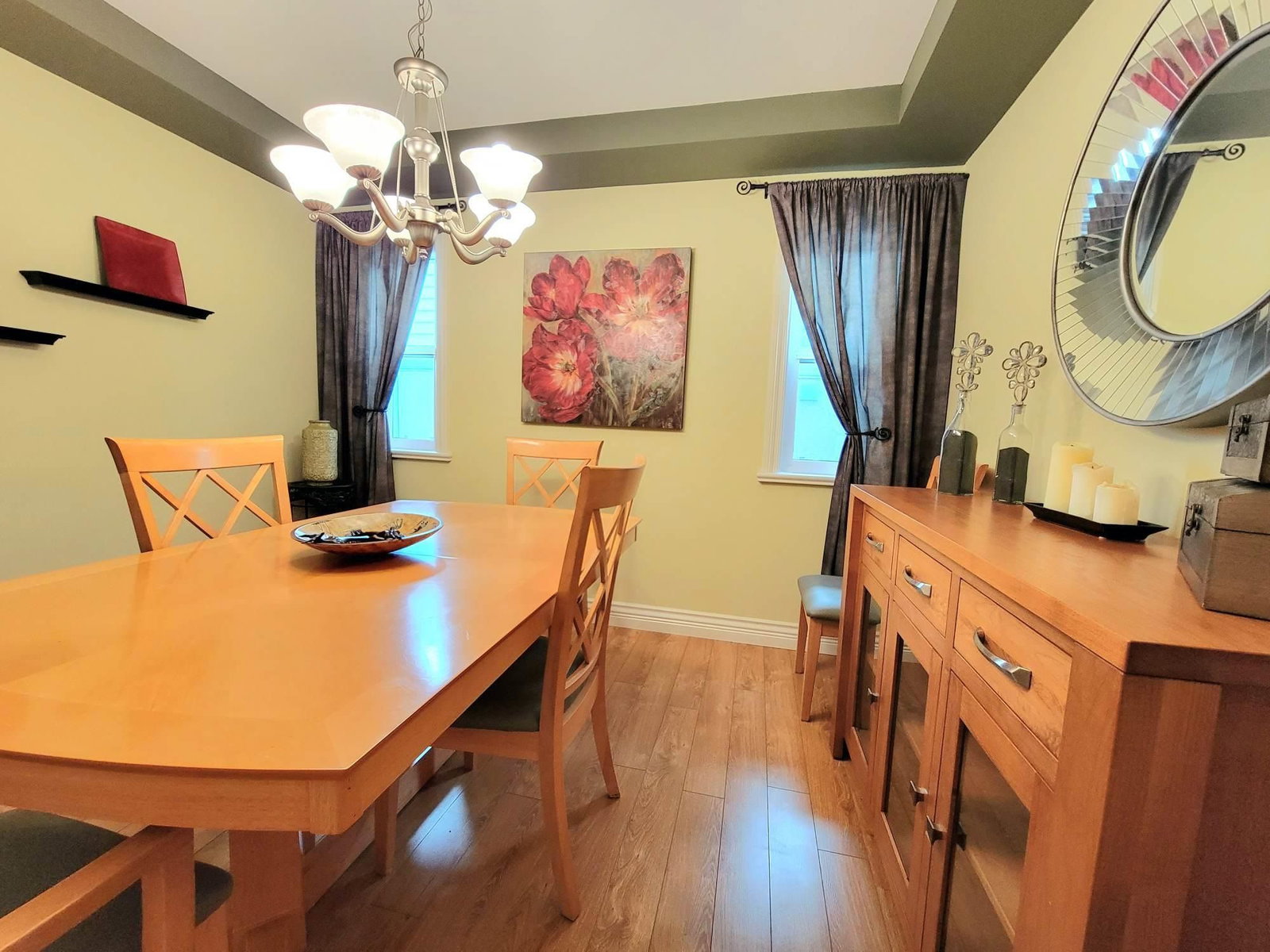 Listing Image 12