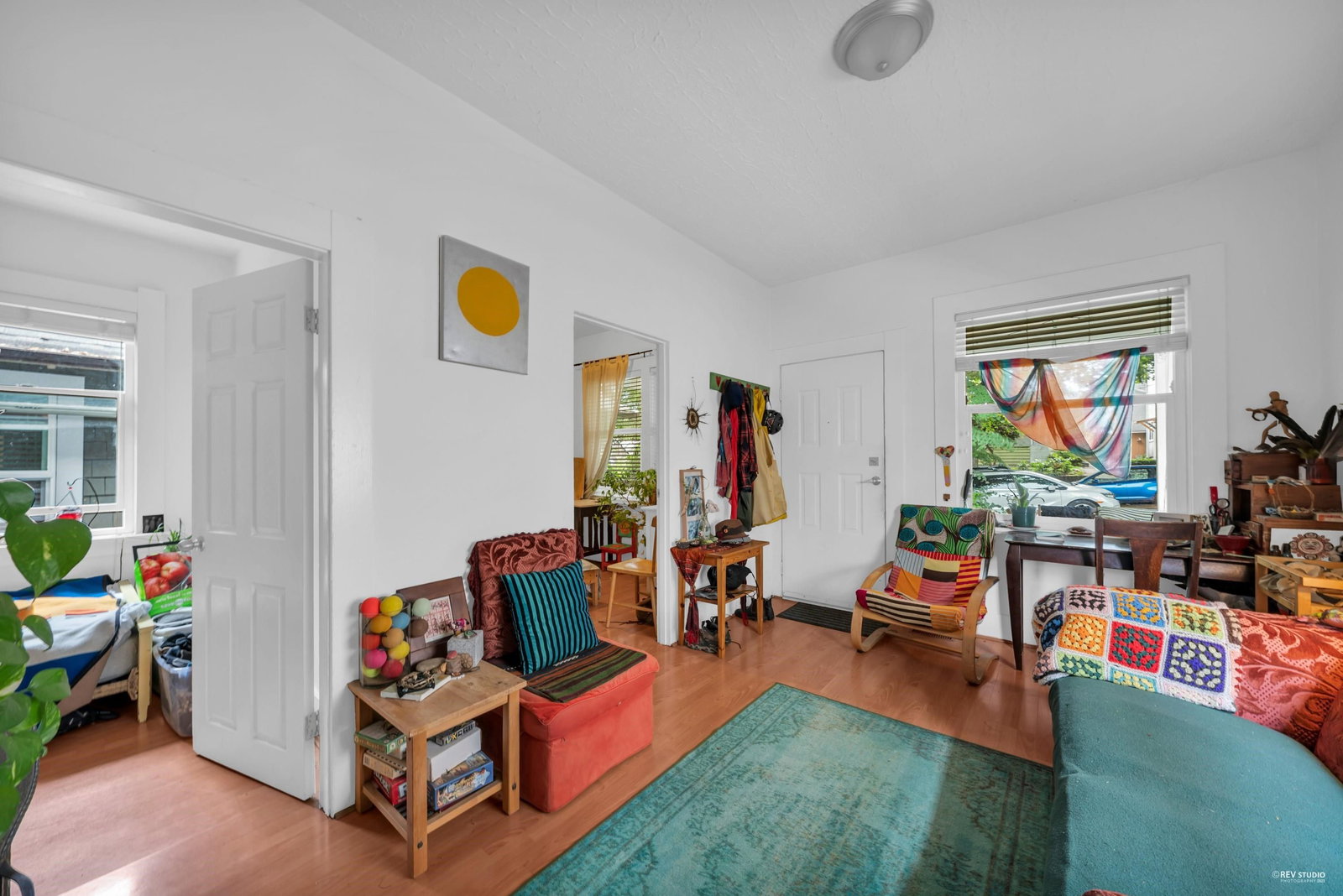 Listing Image 5