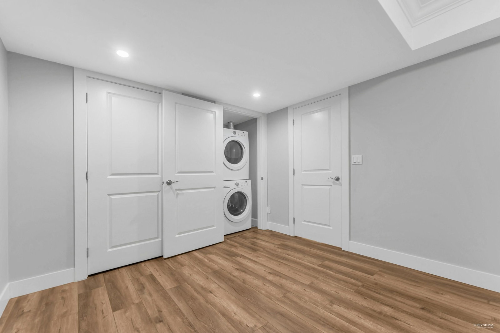 Listing Image 24