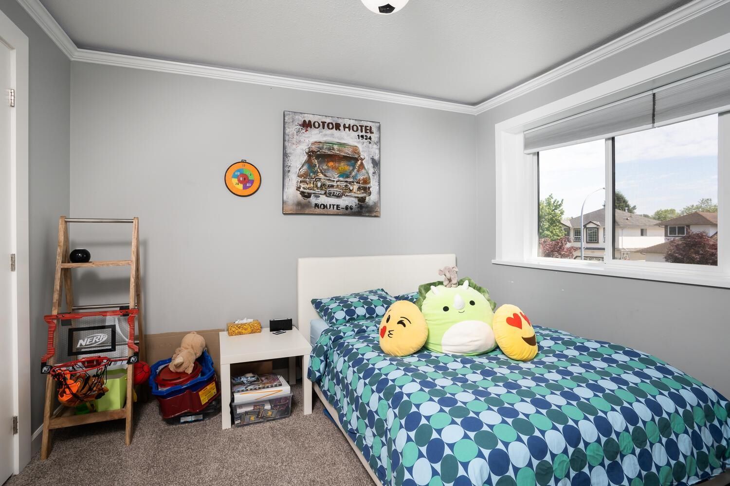 Listing Image 13