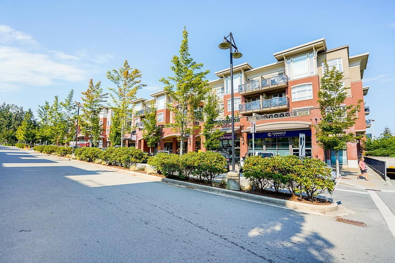 404 - 2970 King George Boulevard, Surrey, V4P 0E6 | Image 3