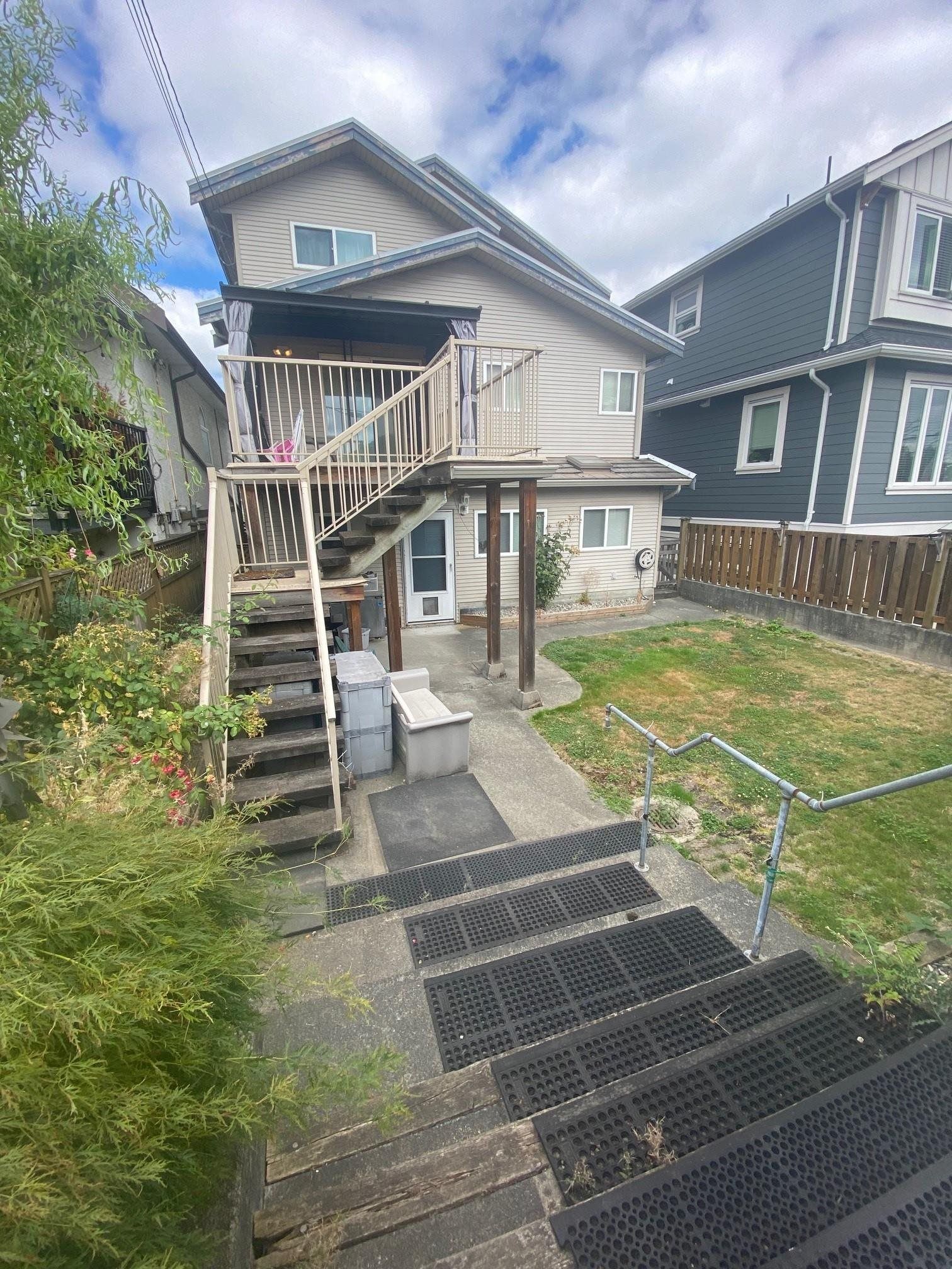 Listing Image 18
