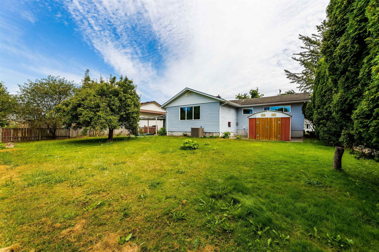 Listing Image 6