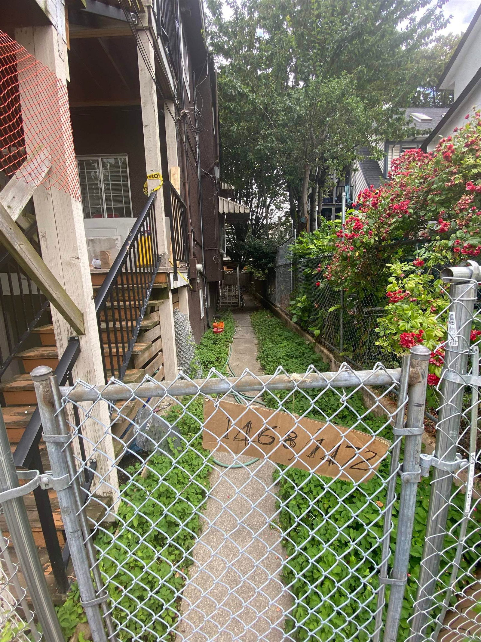 Listing Image 8