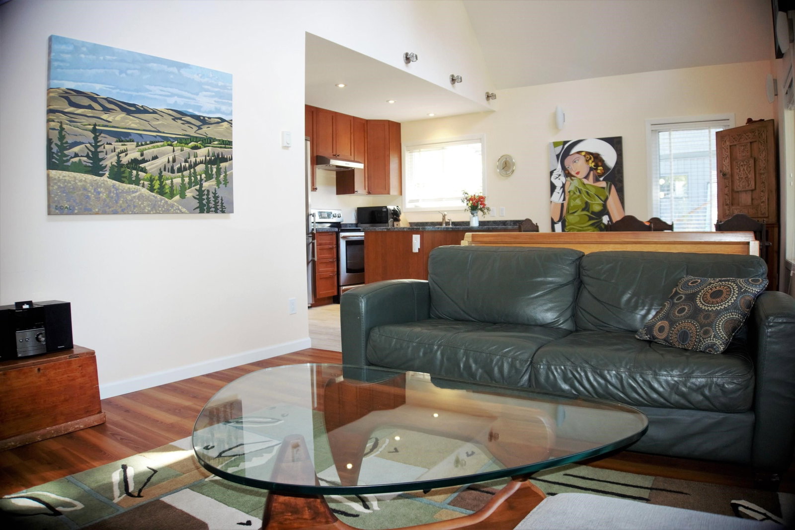 Listing Image 15