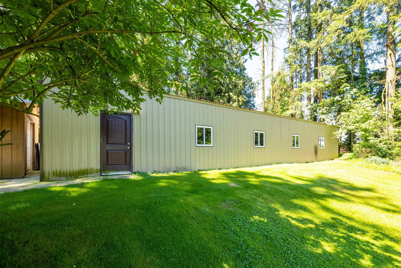 Listing Image 14
